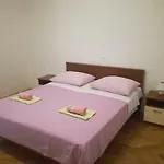Lucija Задар